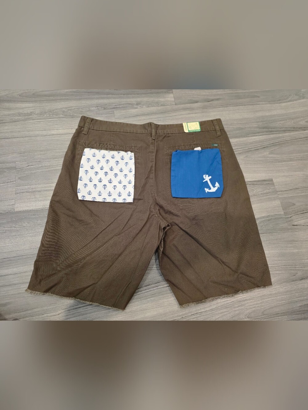 TODDLAND Men Shipwreck Short Flipable Pocket Anchor Size 36 NWT